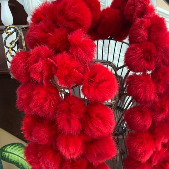 Great Christmas holiday gift NWOT genuine red rabbit fur scarf 54” x 7” approx. - Picture 2 of 9